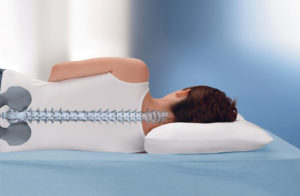 Как правильно выбрать ортопедическую подушку для сна при шейном остеохондрозе?
