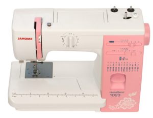 8 лучших швейных машинок Janome