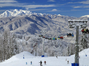 9 лучших горнолыжных курортов России