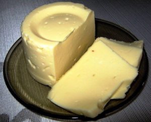 10 лучших плавленых сыров