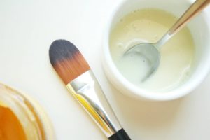 11 лучших рецептов масок для лица с молоком