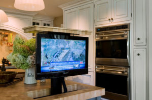 11 лучших телевизоров для кухни