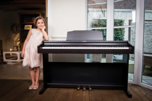 Лучшие цифровые пианино — от обучающих до профессиональных инструментов