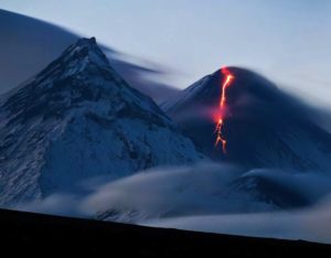 10 самых больших вулканов в России