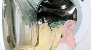8 основных причин, почему стиральная машина сильно шумит при отжиме