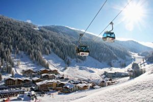 9 лучших горнолыжных курортов России
